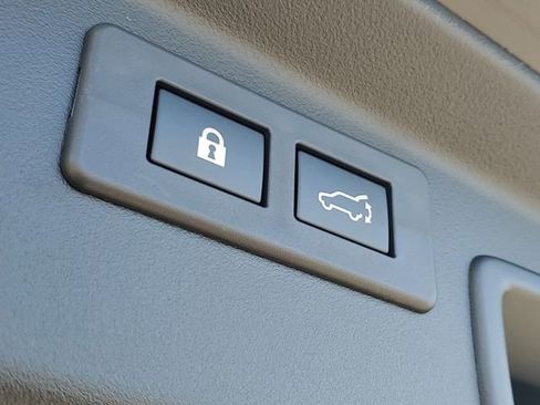 New 2026 Subaru Outback Limited image 8