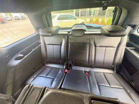 Used 2021 Ford Expedition XLT RWD image 11