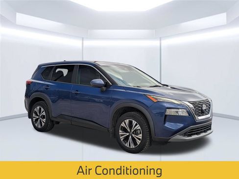 Used 2023 Nissan Rogue SV FWD image 9