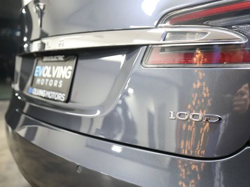 Used 2017 Tesla Model S 100D image 18