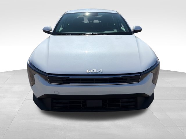 New 2026 Kia K4 FWD image 2