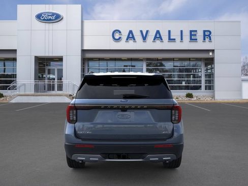 Used 2026 Ford Explorer Active w/ Active Comfort Package AWD/4WD image 5