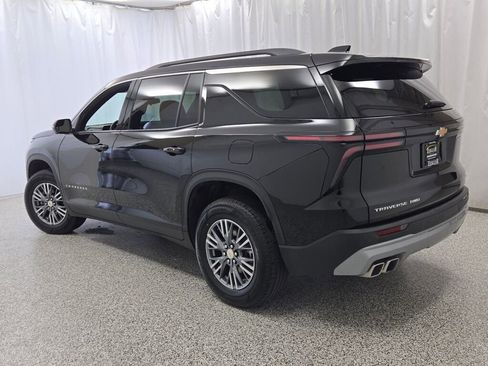 Used 2024 Chevrolet Traverse LT AWD/4WD image 15