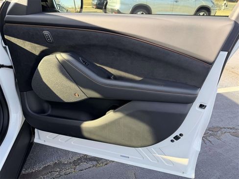 Used 2023 Ford Mustang Mach-E GT image 10