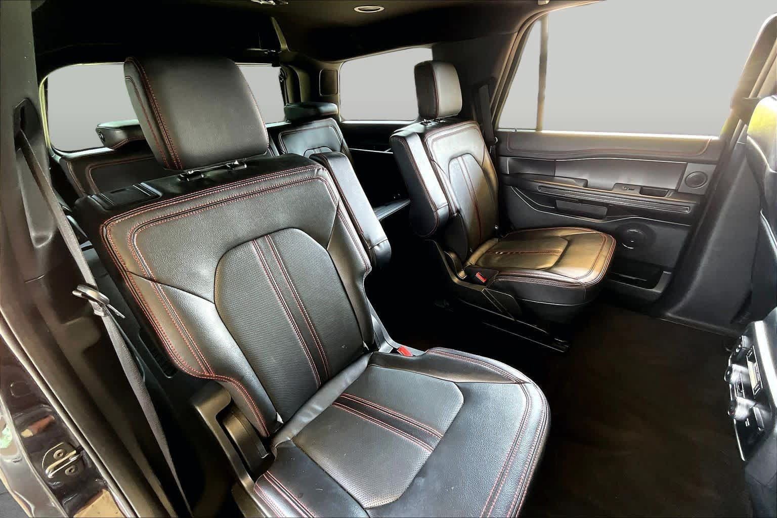 Used 2021 Ford Expedition Limited RWD image 18