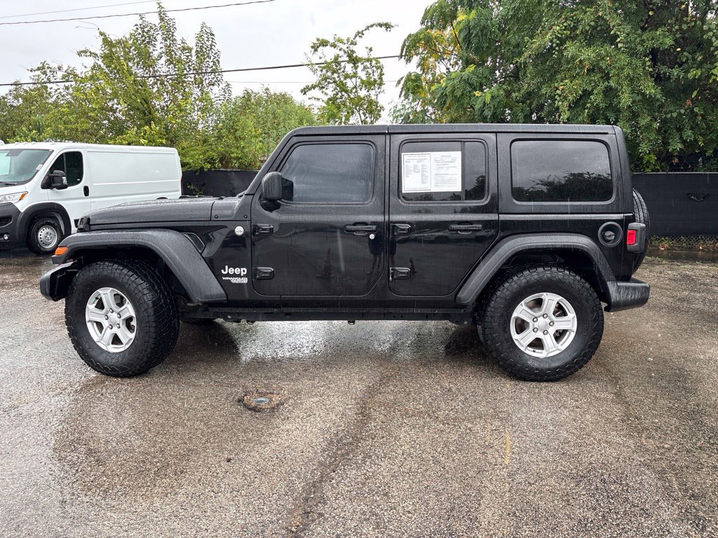 Used 2020 Jeep Wrangler Unlimited Sport S AWD/4WD image 2