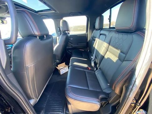 Certified 2024 Nissan Frontier PRO-4X w/ Pro Premium Package image 21