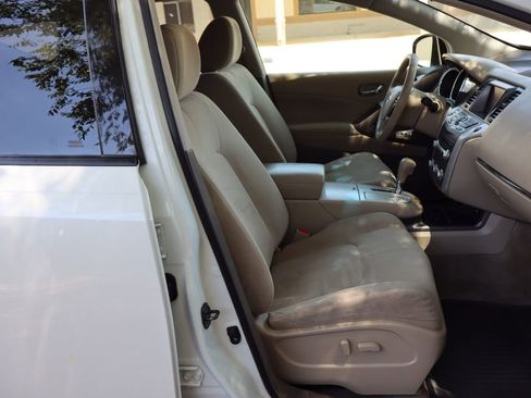 Used 2012 Nissan Murano SV AWD/4WD image 22