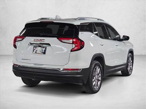 Used 2023 GMC Terrain SLT FWD image 5