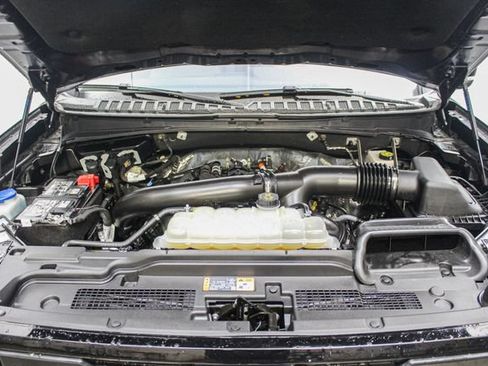 Certified 2025 Ford Expedition Active AWD/4WD image 13