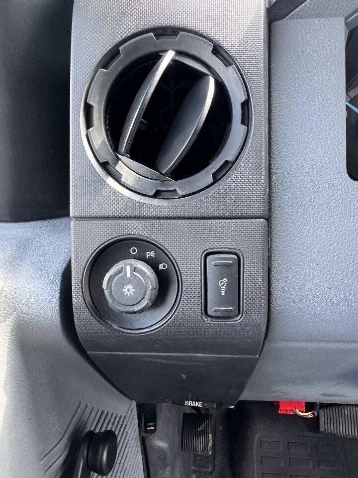 Used 2016 Ford F550 Luxury RWD image 15