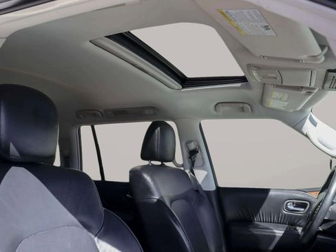 Used 2021 Nissan Armada SL w/ Captain's Chairs Package image 40