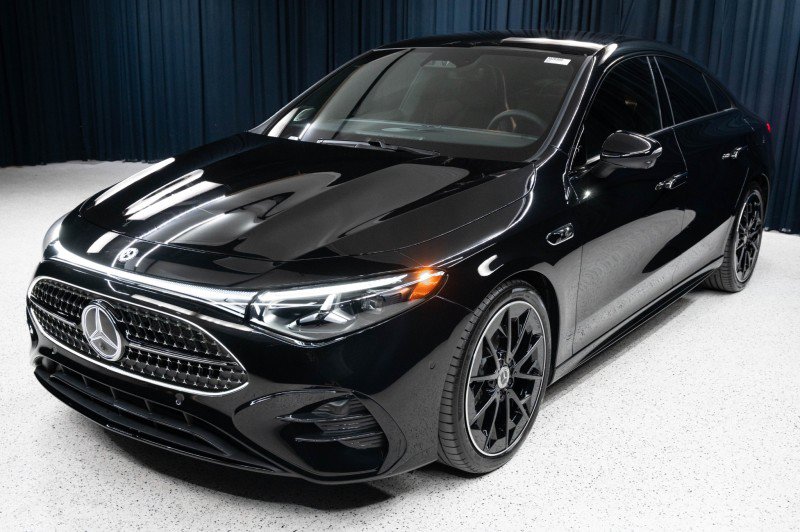 New 2027 Mercedes-Benz CLA 220 image 1