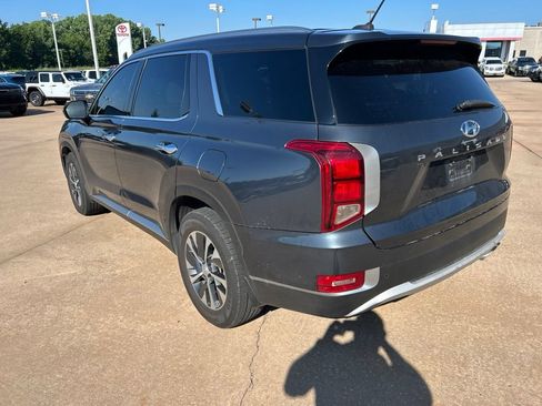 Used 2020 Hyundai Palisade SEL FWD image 3