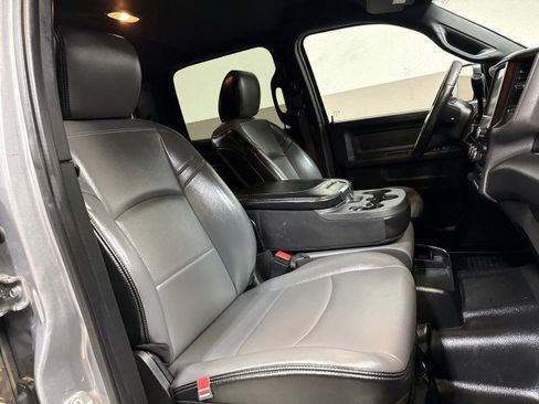 Used 2022 RAM 3500 Tradesman w/ Chrome Appearance Group image 51