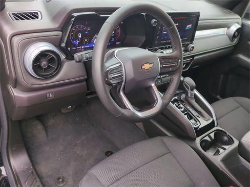 Certified 2024 Chevrolet Colorado LT w/ LT Convenience Package II image 11