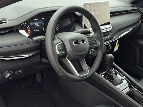 New 2026 Jeep Compass Limited image 7