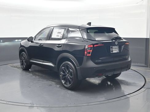 Certified 2026 Nissan Kicks SR w/ SR Premium Package FWD image 5