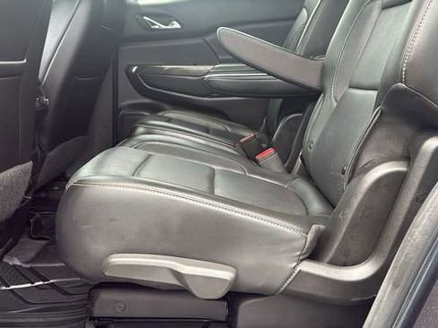 Used 2020 GMC Acadia SLT w/ Trailering Package FWD image 25
