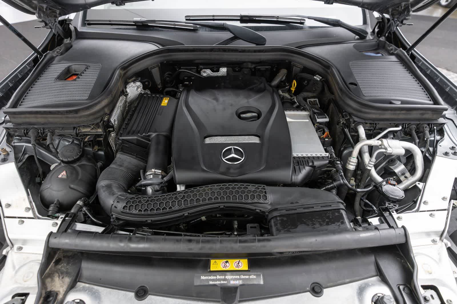 Used 2018 Mercedes-Benz GLC 300 4MATIC image 14