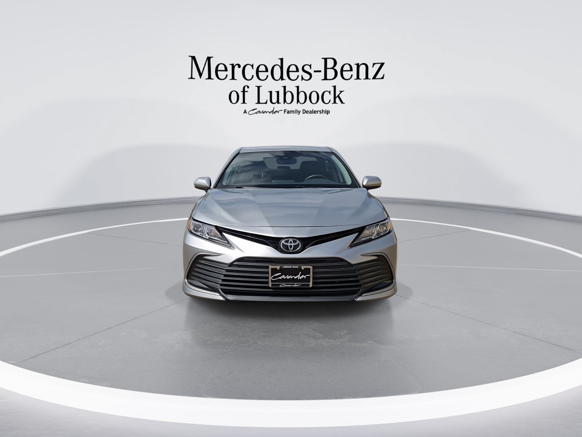Used 2023 Toyota Camry LE FWD image 3
