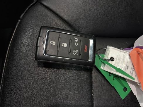 Used 2023 Jeep Grand Cherokee 4WD 4xe image 30