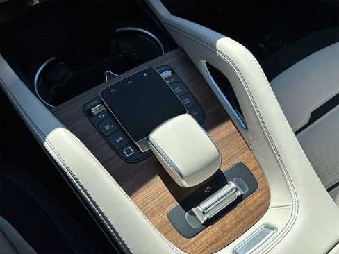 New 2026 Mercedes-Benz GLE 63 AMG S image 20