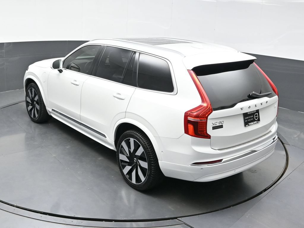 Used 2023 Volvo XC90 T8 Ultimate AWD/4WD image 31