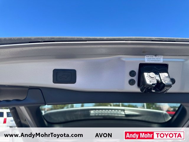Used 2025 Toyota RAV4 XLE w/ Convenience Package AWD/4WD image 11