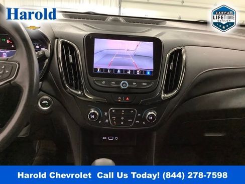 Used 2022 Chevrolet Equinox RS image 18