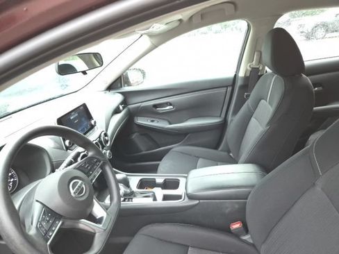 Used 2023 Nissan Sentra SV FWD image 14