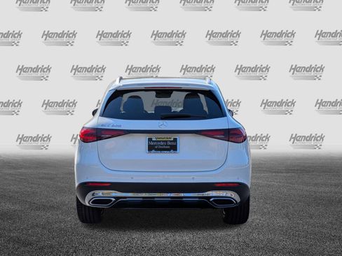 New 2026 Mercedes-Benz GLC 300 image 9