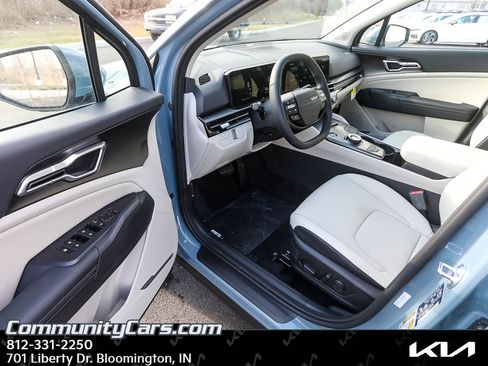 New 2026 Kia Sportage EX w/ EX Panoramic Sunroof Package image 10