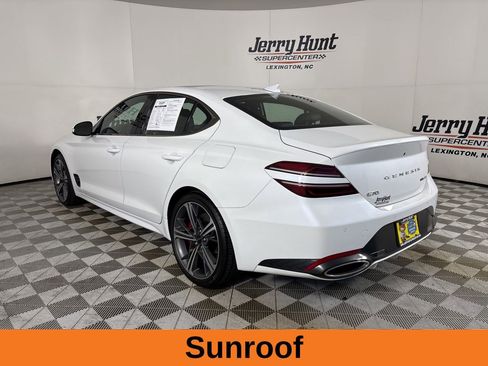 Used 2025 Genesis G70 3.3T Advanced image 7