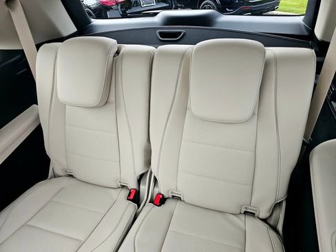New 2026 Mercedes-Benz GLS 450 4MATIC image 23