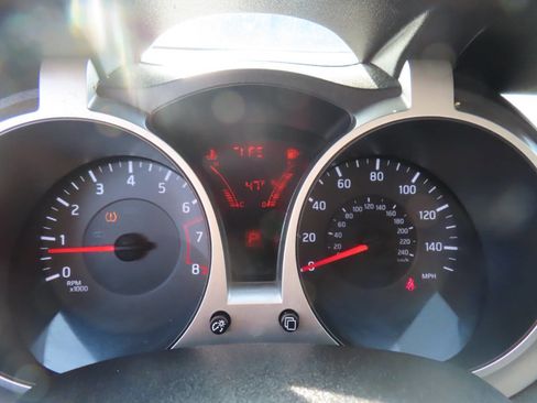 Used 2013 Nissan Juke S image 46