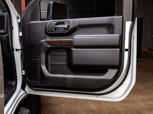 Used 2022 GMC Sierra 2500 SLE w/ SLE Convenience Package image 33