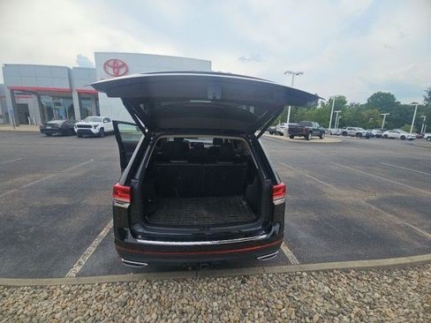 Used 2024 Volkswagen Atlas SEL AWD/4WD image 24