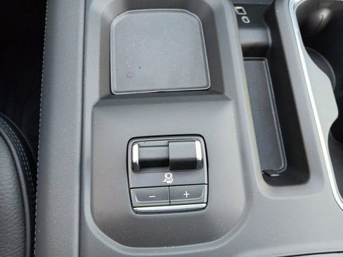 New 2026 GMC Sierra 2500 Denali w/ Denali Reserve Package AWD/4WD image 17