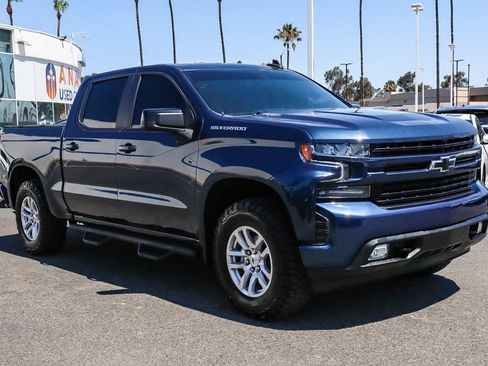 Used 2021 Chevrolet Silverado 1500 RST RWD image 3