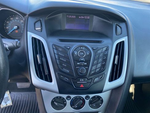 Used 2013 Ford Focus SE image 11