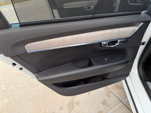 Used 2023 Volvo S90 B6 Ultimate image 14