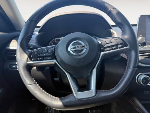 Used 2019 Nissan Altima 2.5 SR AWD/4WD image 8