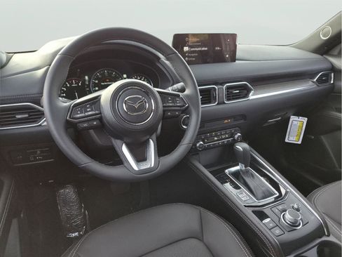 New 2025 MAZDA CX-5 Signature image 13