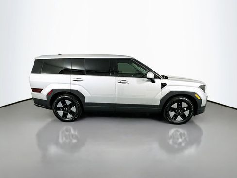 Certified 2026 Hyundai Santa Fe SE FWD image 4