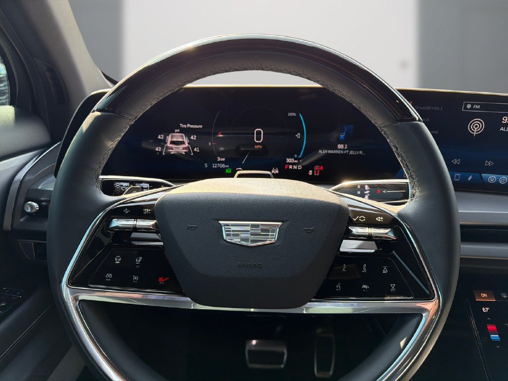 Certified 2026 Cadillac Vistiq Sport AWD/4WD image 22