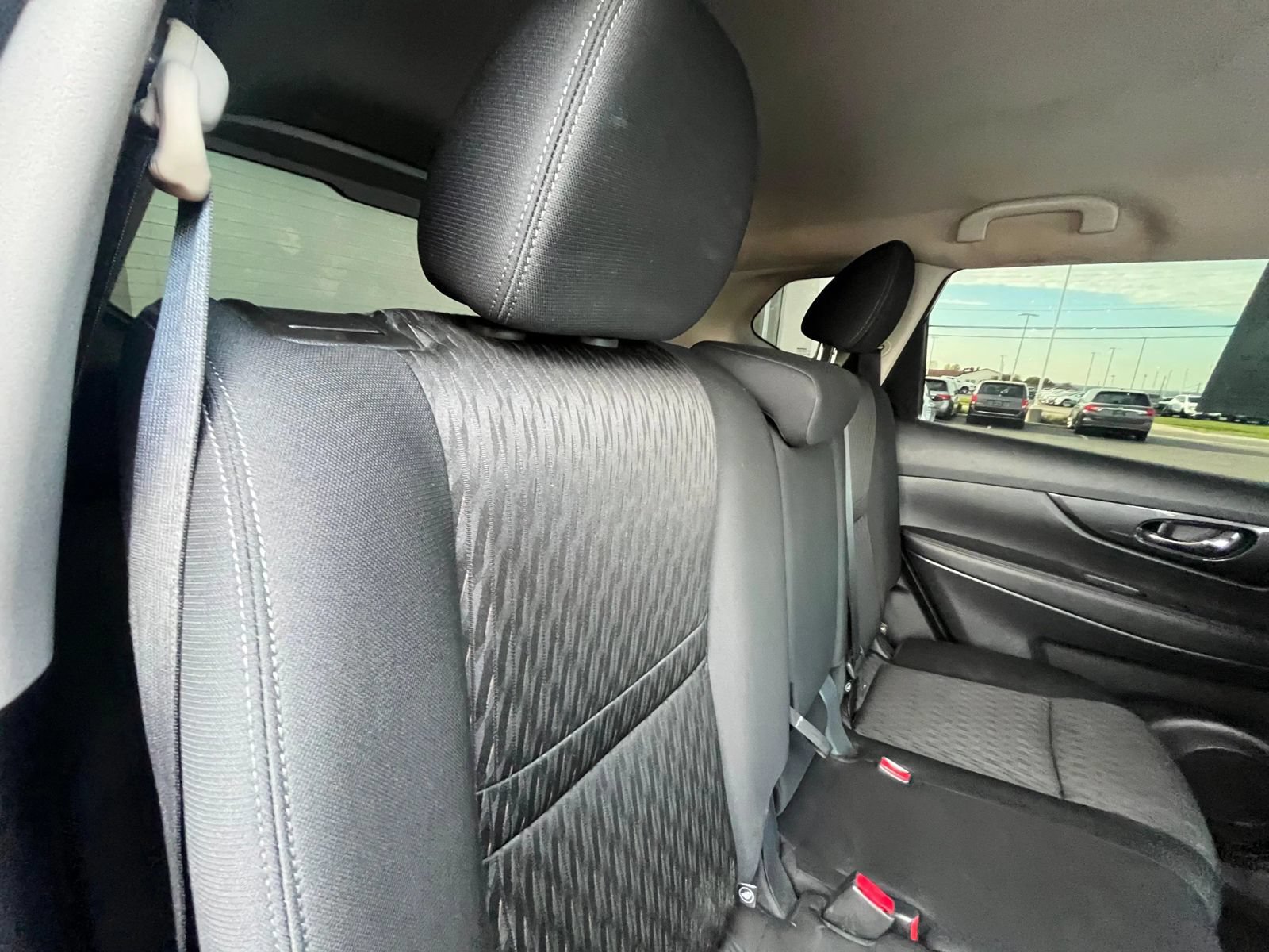 Used 2020 Nissan Rogue S w/ Special Edition Package AWD/4WD image 35