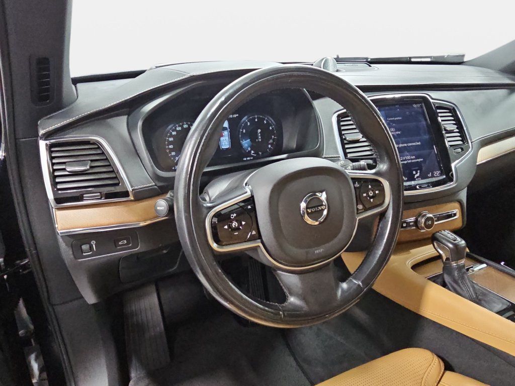 Used 2017 Volvo XC90 T6 Inscription w/ Vision Package AWD/4WD image 18
