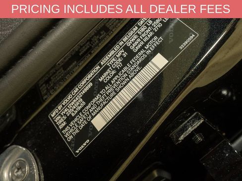 Used 2025 Volvo V60 B5 Cross Country Plus AWD/4WD image 21