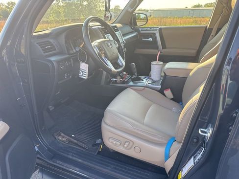Used 2024 Toyota 4Runner SR5 Premium AWD/4WD image 8